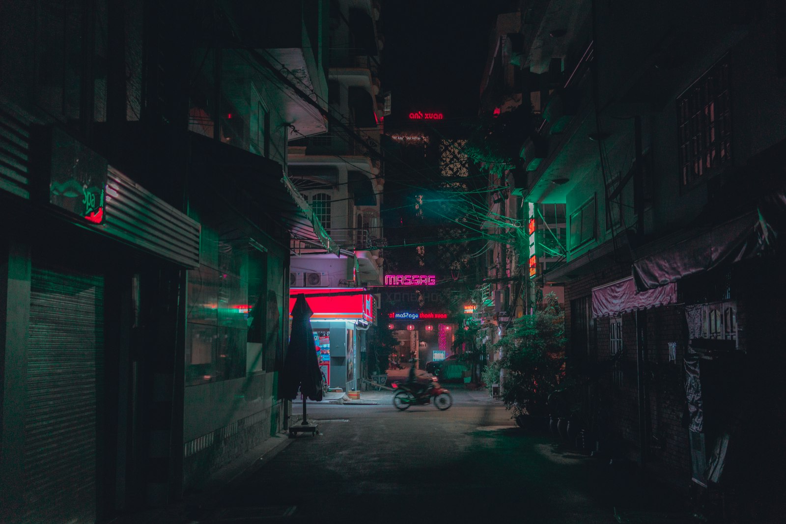 Neon street portrait, on assignment